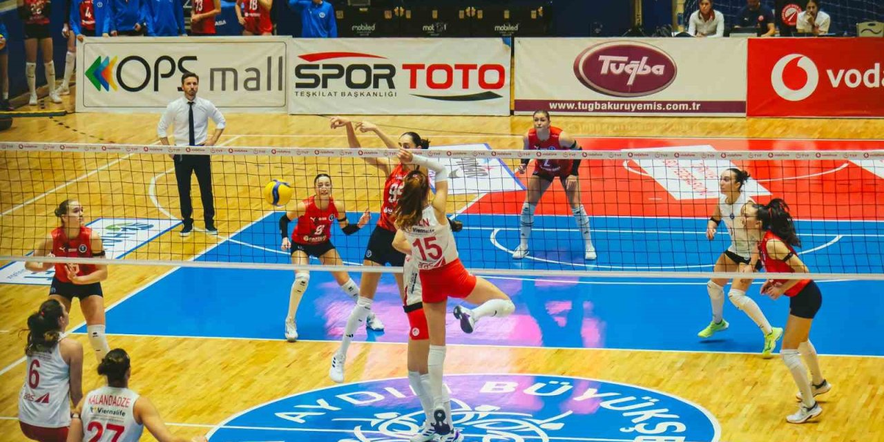 Sultanlar Ligi: Aydın Büyükşehir Belediyespor: 0 - Aras Kargo SK: 3