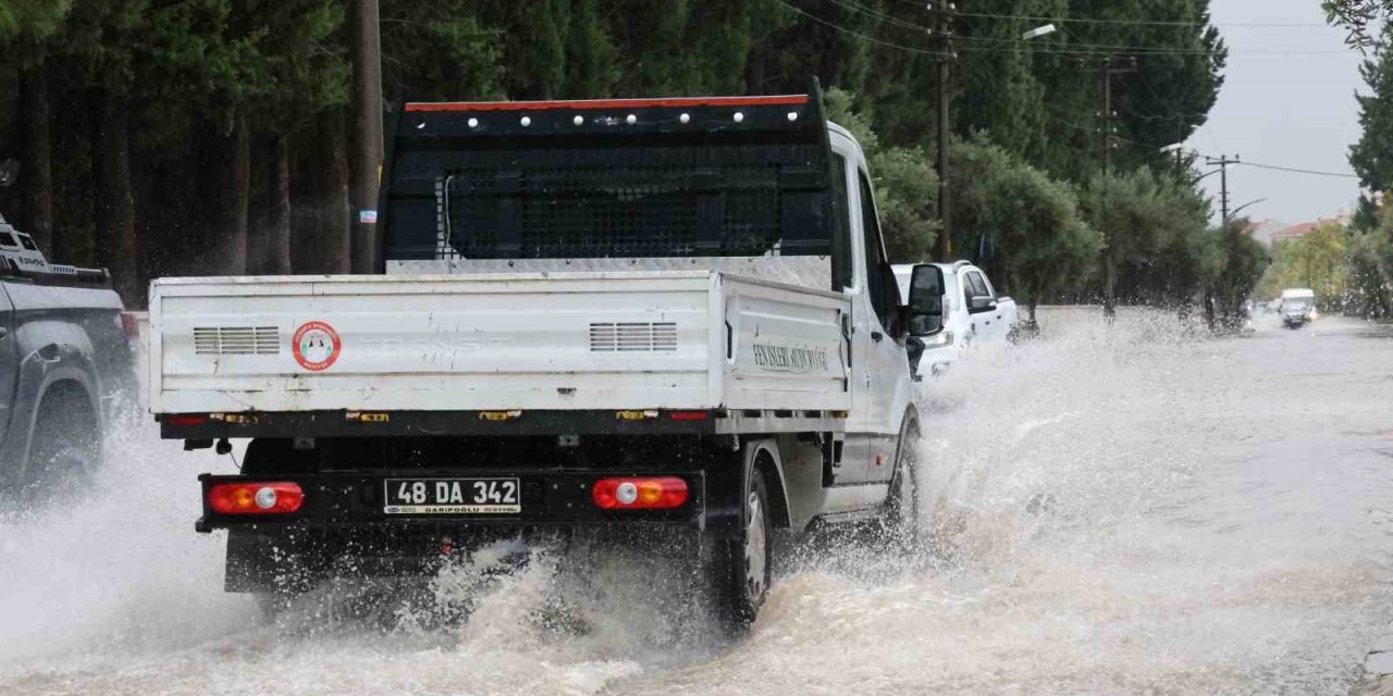 6 Aralık’ta Muğla’da en fazla yağış Ula Kavakçalı Mahallesine düştü
