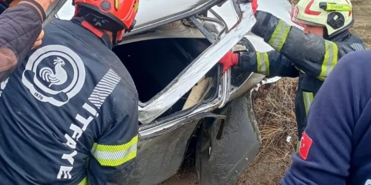 Yoldan çıkan otomobil takla attı; 2 yaralı