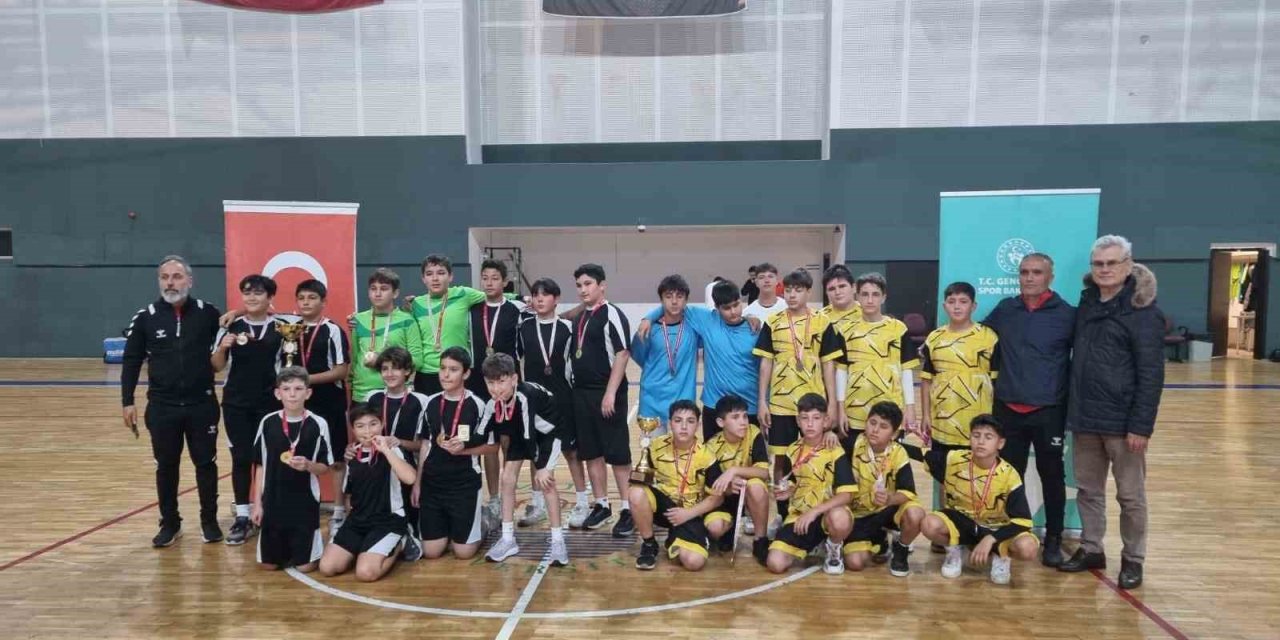 Köyceğizli hentbolcular önemli dereceler elde etti