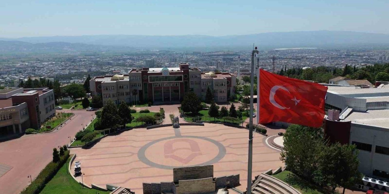 ADÜ, çevre dostu üniversiteler arasında 2025’te 161 basamak yükseldi