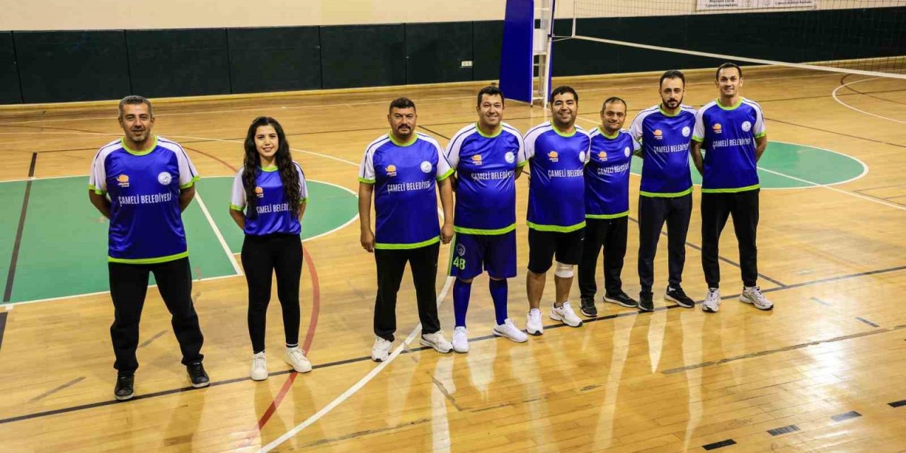 Çameli’de Kurumlar-Mahalleler Arası Voleybol Turnuvası başladı