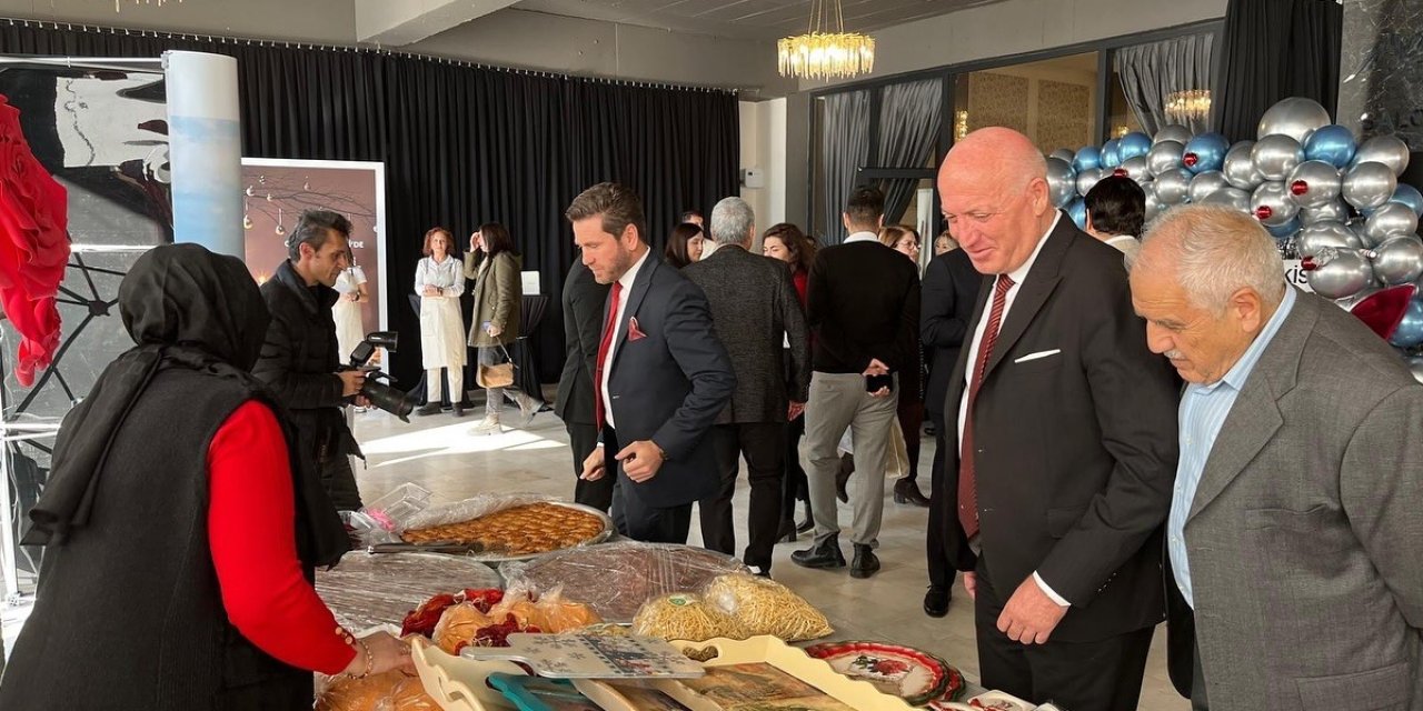 Babadağ’a özgü doğal lezzetler ve yöresel kıyafetler büyük ilgi gördü