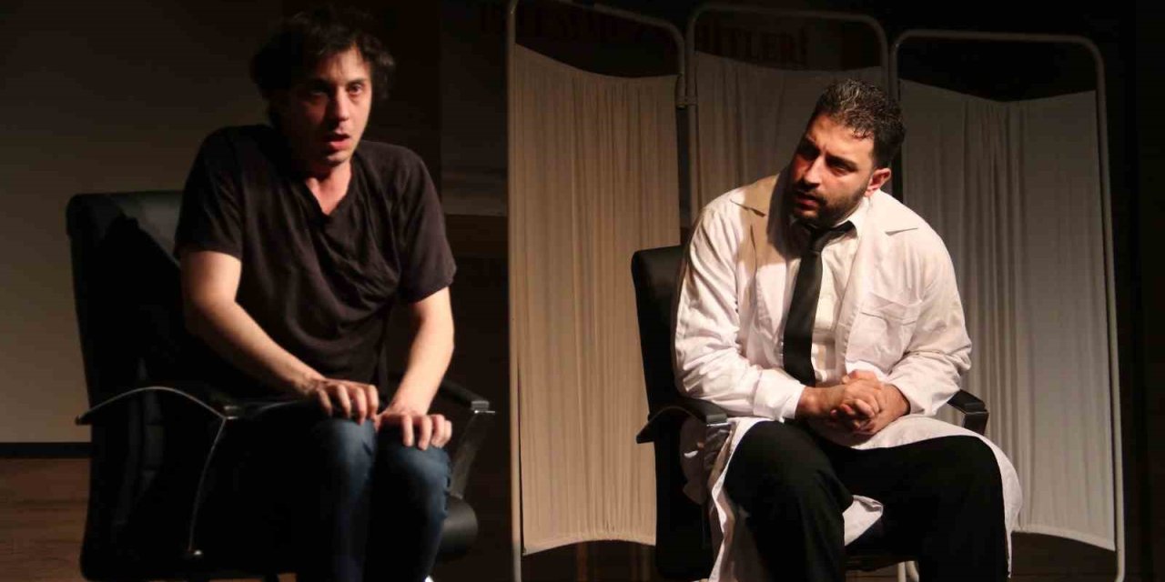 Bağımlılık Farkındalığı Tiyatro Oyunu Fethiye’de Öğrencilerle Buluştu