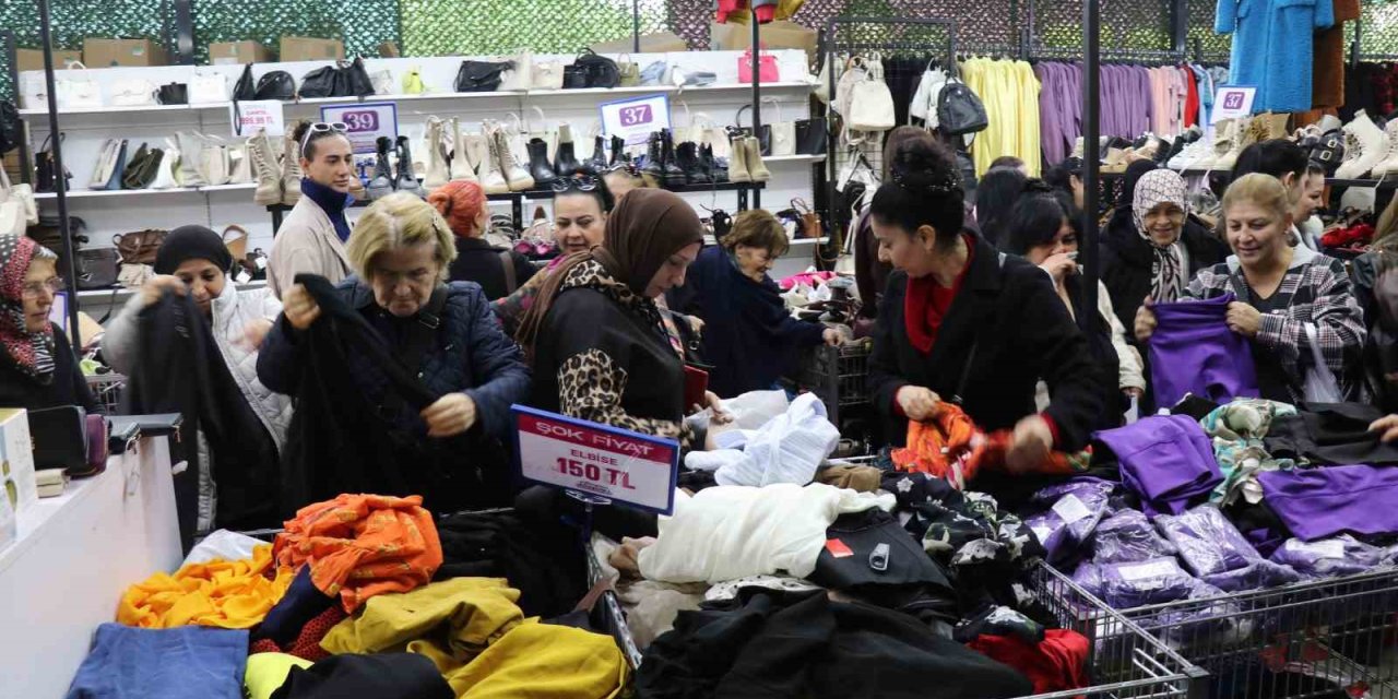 Ünlü markalar uygun fiyatlarla Denizlilerle buluşuyor