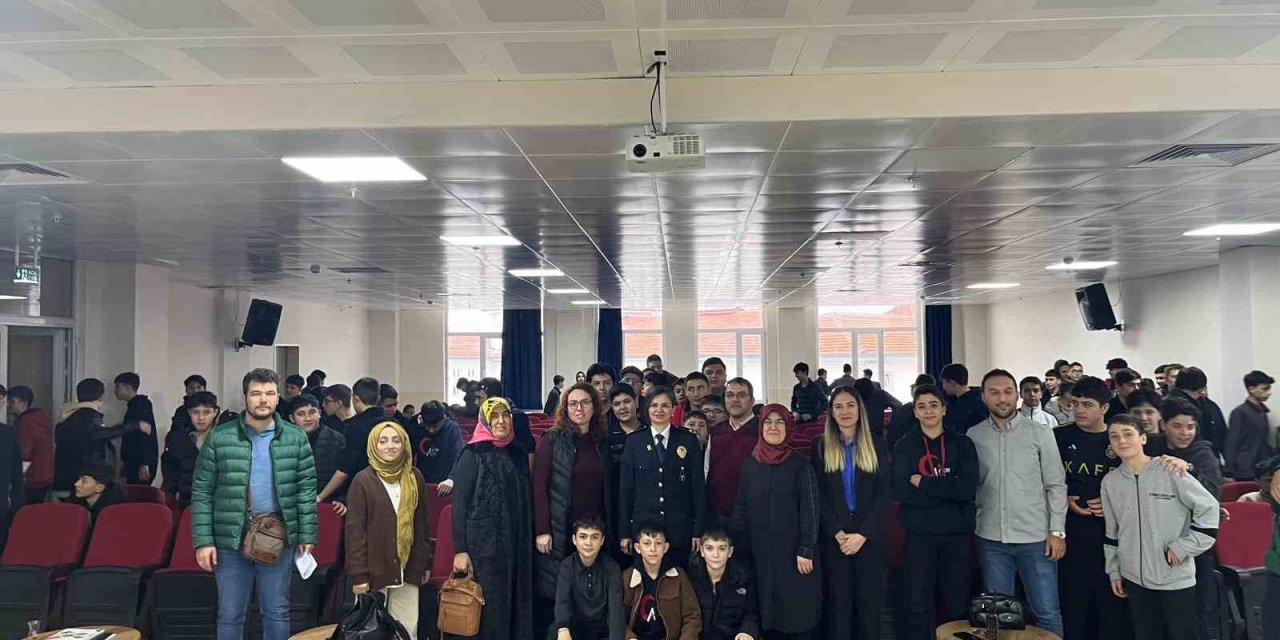 Lise öğrencilerine yönelik eğitim