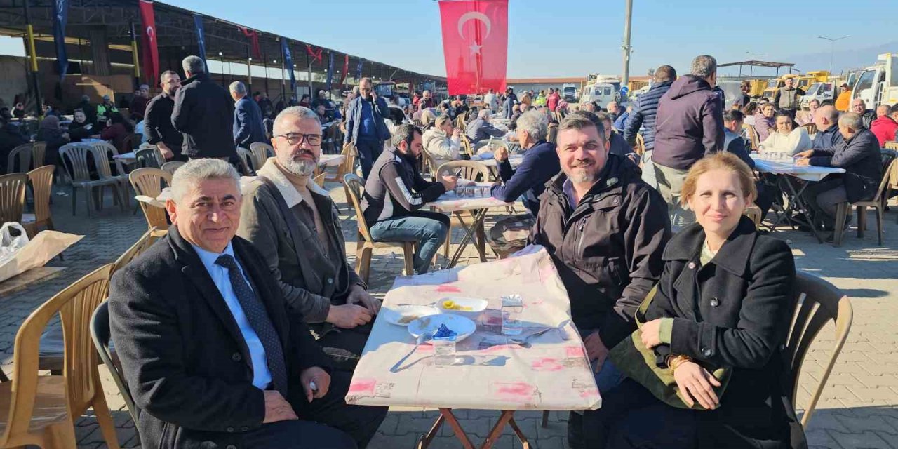 Nazilli Belediyesi Fen İşleri Müdürlüğü’nden keşkek hayrı