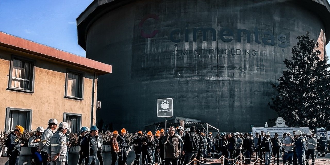 Çimento fabrikasında yangın tatbikatı