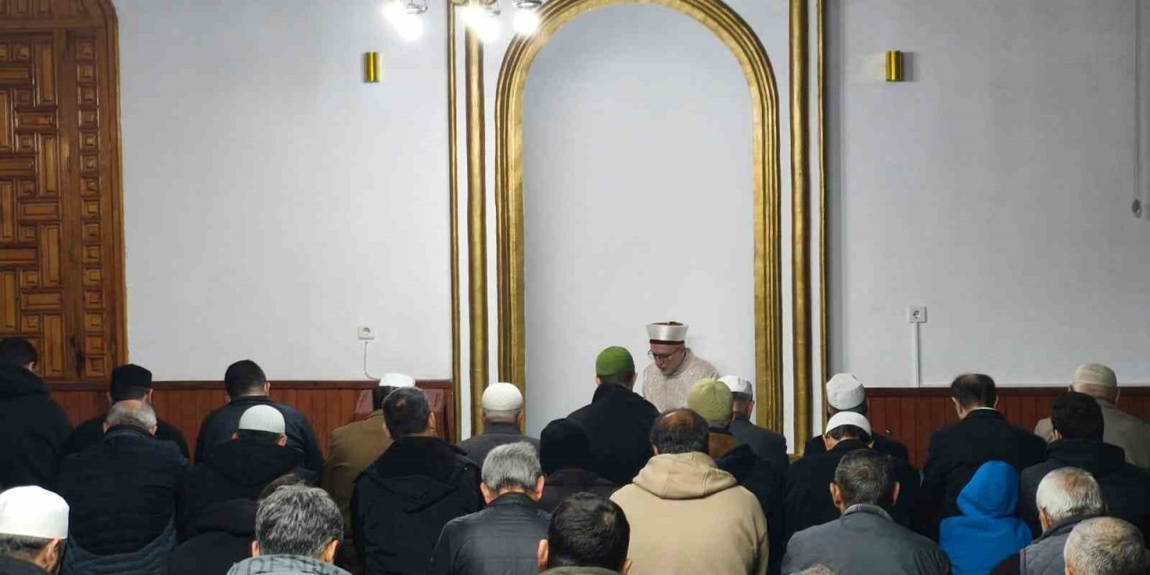 Köyceğiz Merkez Hacıbey Camii’nde Sabah Namazı buluşması gerçekleştirildi