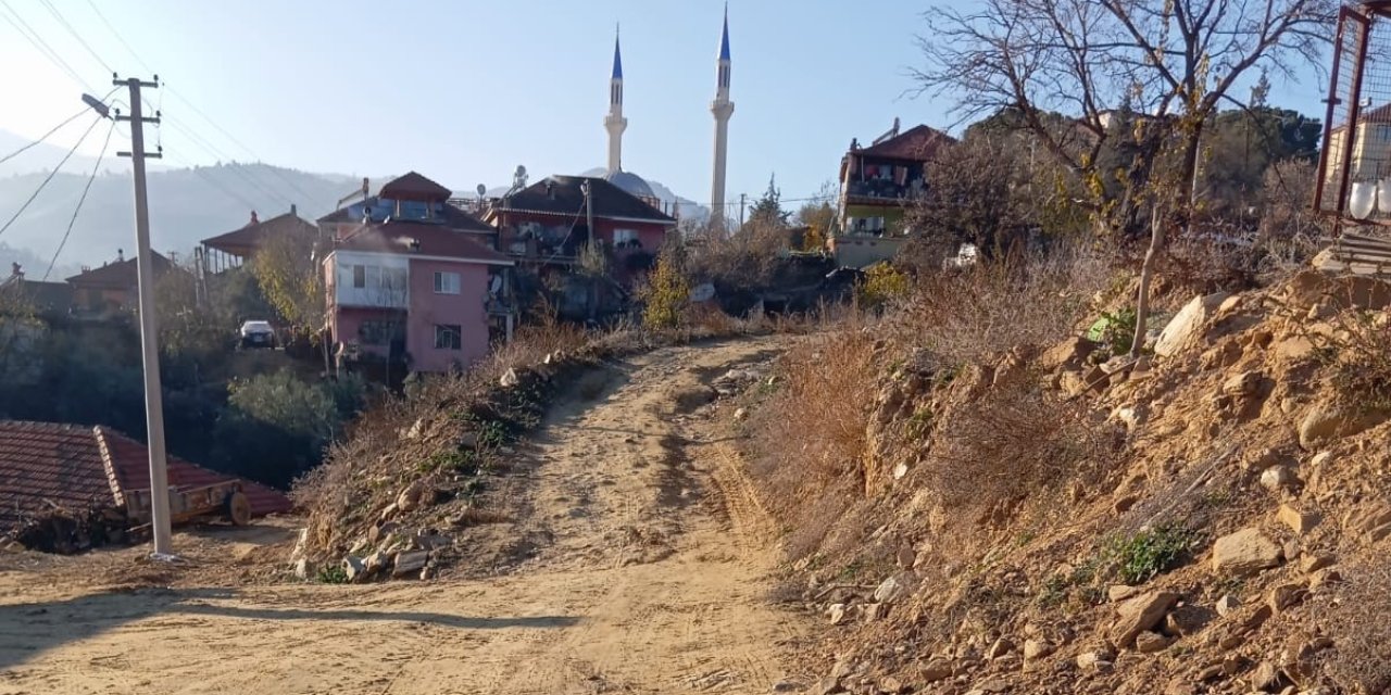 Valilik yaptı, belediye bozdu