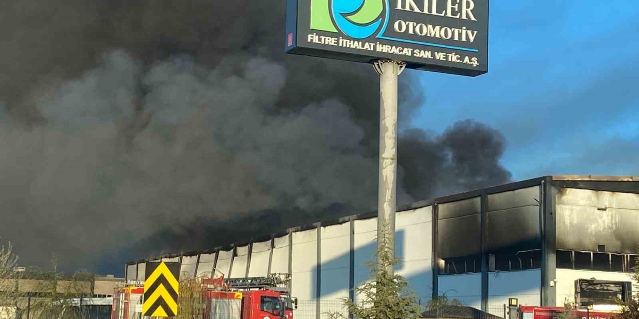 Denizli’de filtre fabrikasını alevler sardı