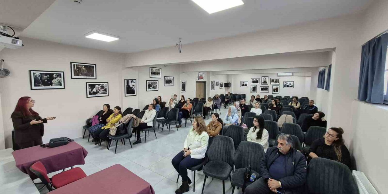 Öğretmenlere yönelik diyabet farkındalık eğitimi başarıyla tamamlandı