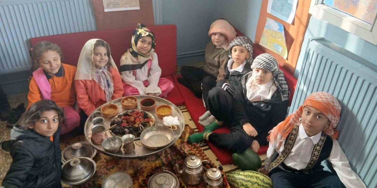 Sarıgöl’de Yerli Malı Haftası coşkusu