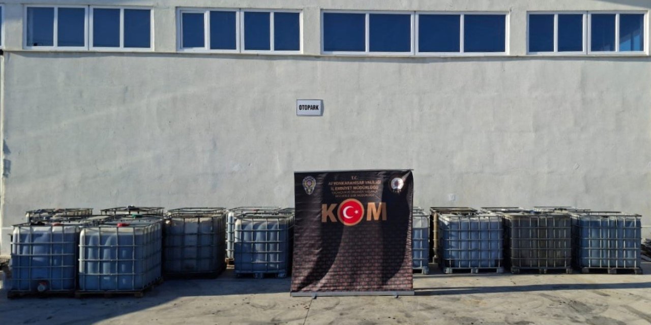 Polis 20 ton kaçak akaryakıt ele geçirdi