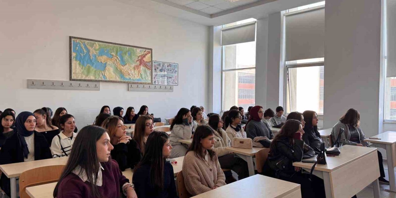 Lise öğrencileri ADÜ’yü gezdi