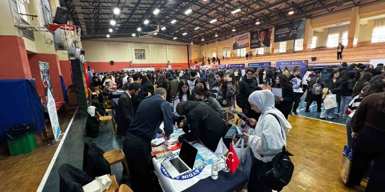 Aydın Yükseköğretim Tanıtım Günleri yoğun katılımla başladı