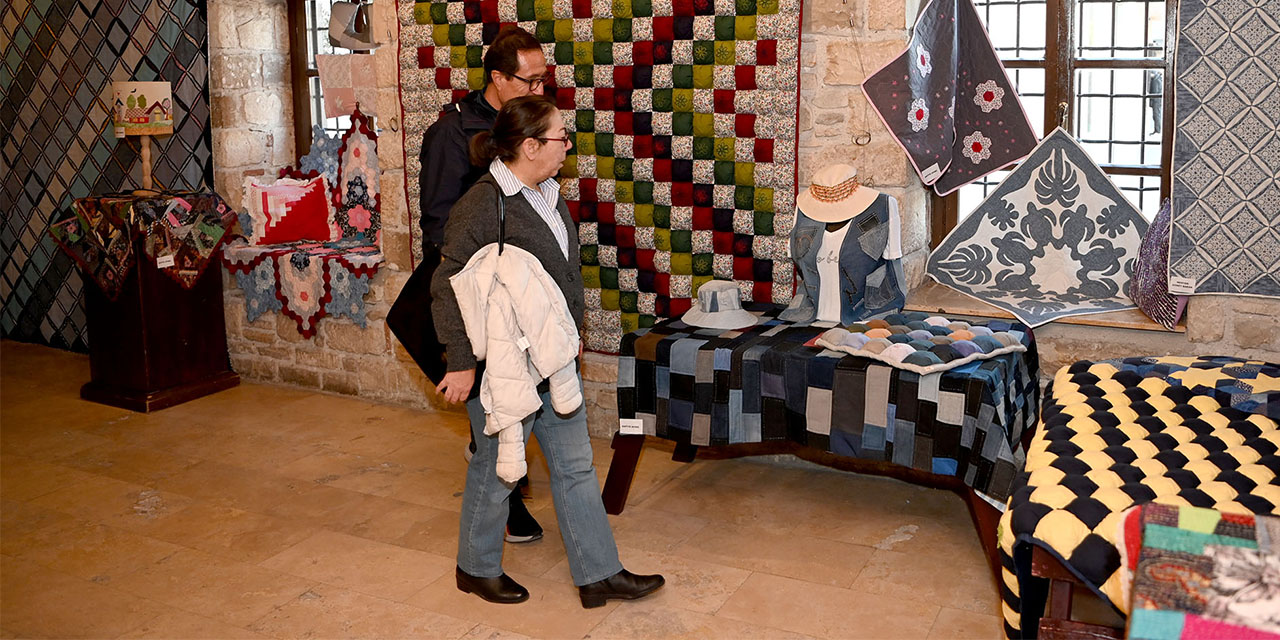 “Atmaya Kıyamadık” sergisi İbramaki Sanat Galerisi’nde kapılarını açtı