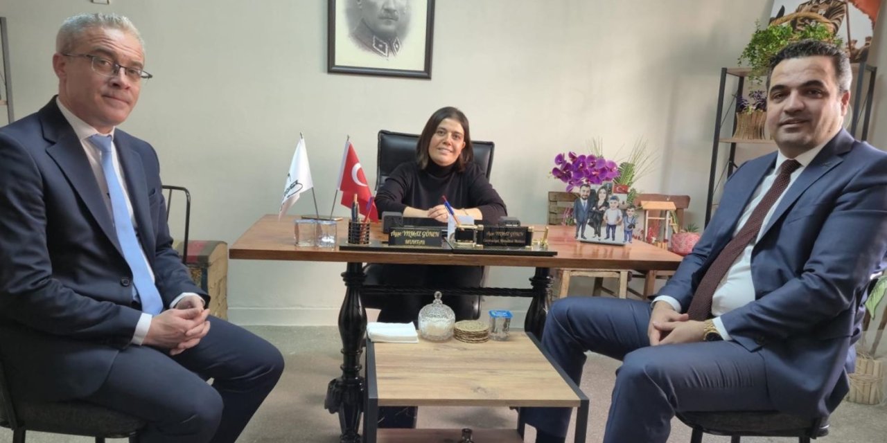 Kaymakam Dalak’tan kadın muhtara teşekkür