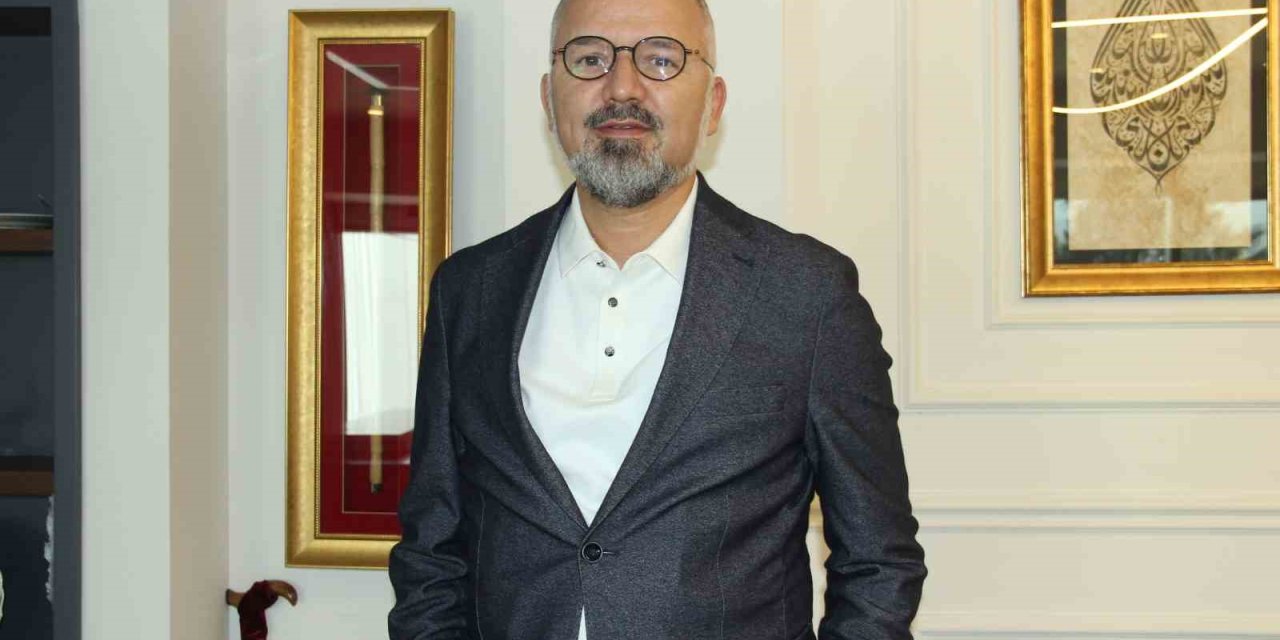 AK Partili Yıldız’dan İzmir Şehir Tiyatroları eleştirisi: "Bir oyuna 4 milyon lirayı aşan harcama yapıldı"