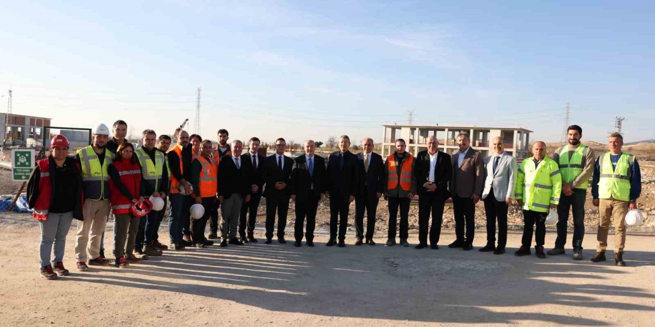 Vali Coşkun, Denizli OSB’nin yeni arıtma tesisi şantiyesini inceledi