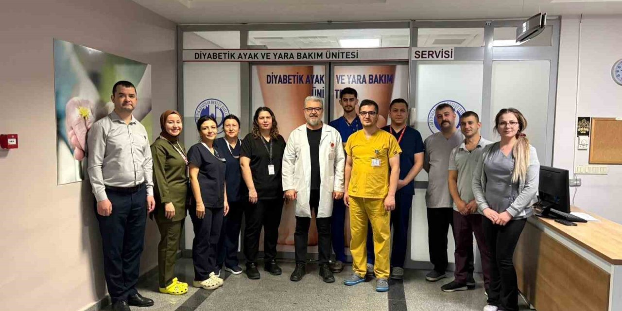 Diyabetik Ayak ve Yara Bakım Servisi 4 yıldır şifa dağıtıyor
