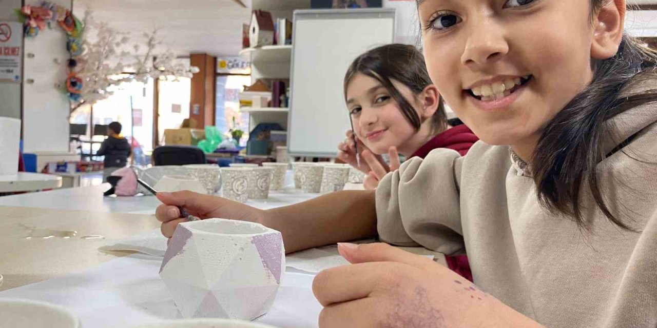 Kötekli Gençlik Merkezi’nde sanat dolu günler