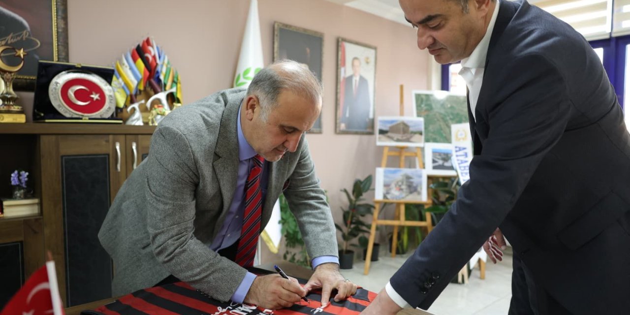 Başkan Arıcı Koçarlı Belediyespor için seferberlik başlattı