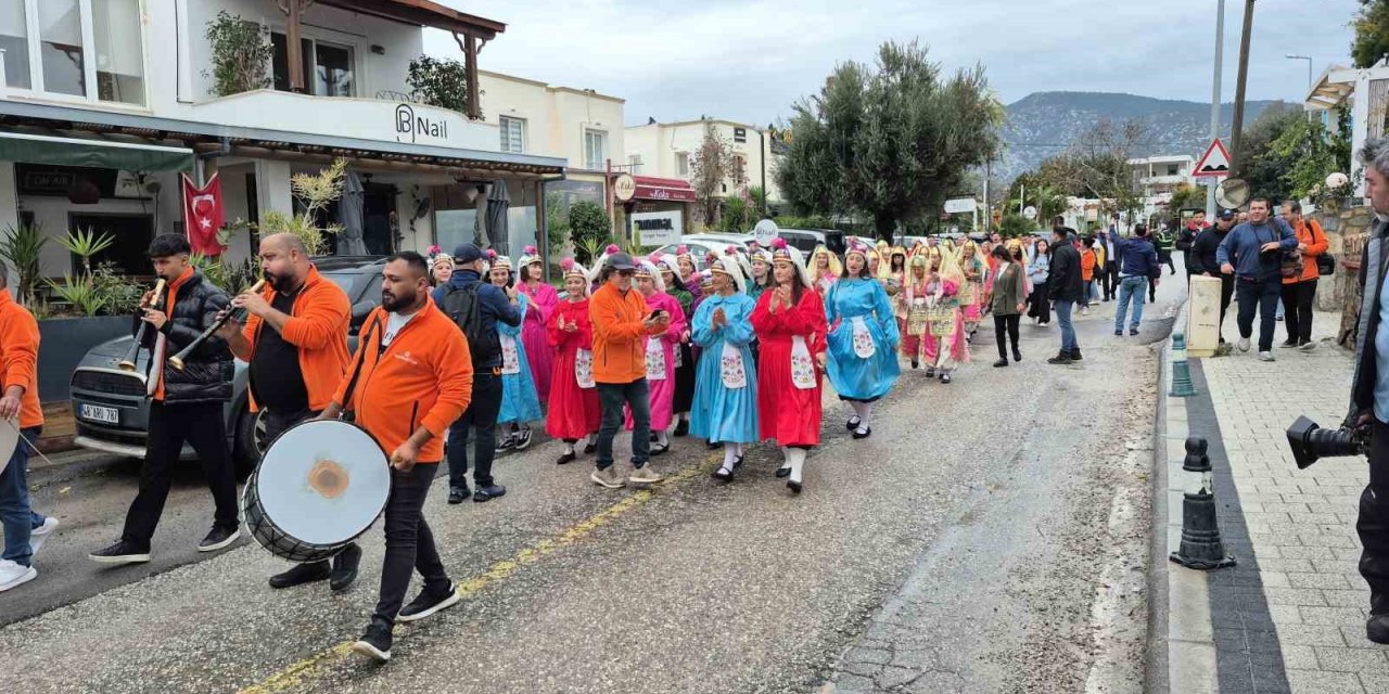 Mandalin Festivali’ne yoğun ilgi