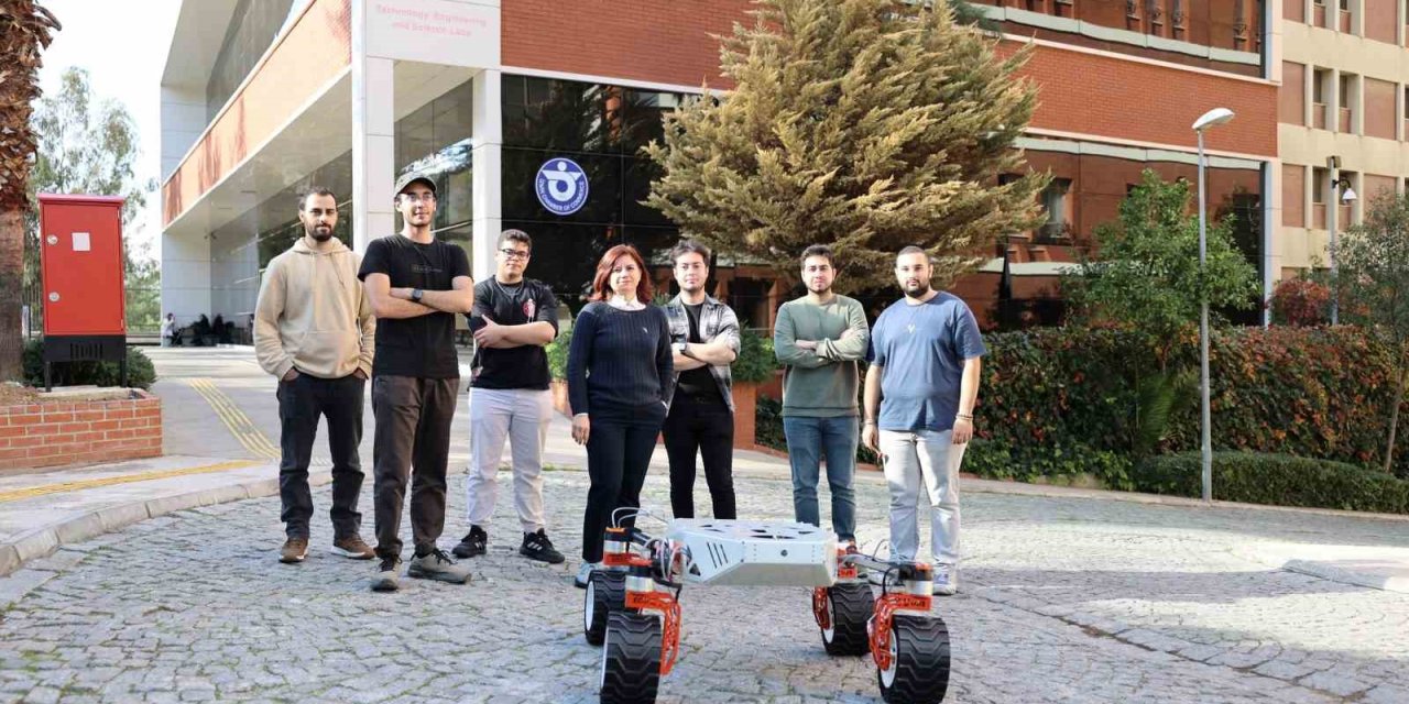 Uzay keşfi için yerli robot