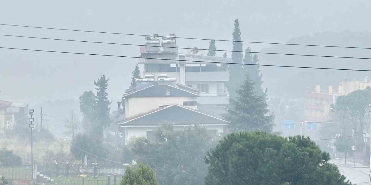 Bozdoğan sise teslim oldu, görüş mesafesi düştü
