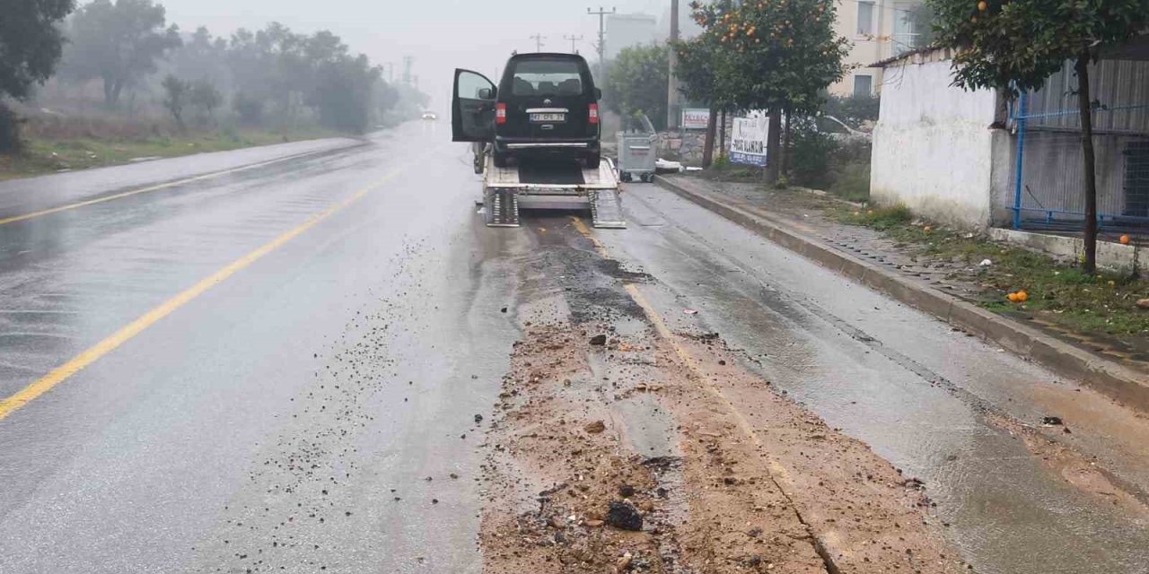 Milas’ta bozuk yollar hayatı olumsuz etkiliyor