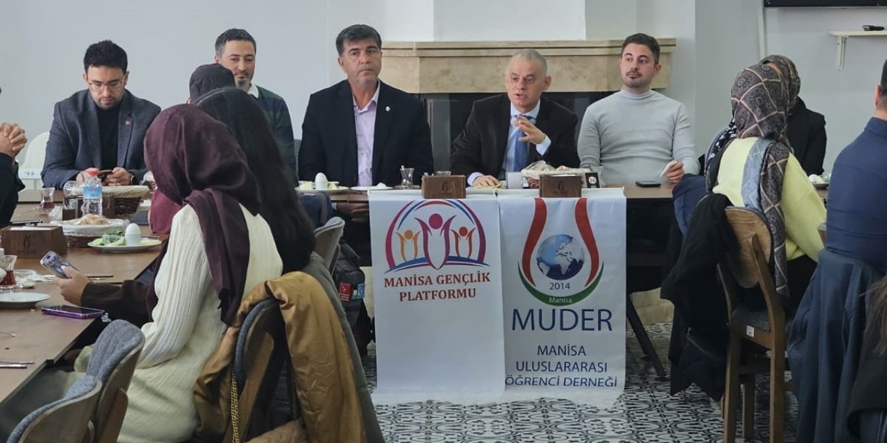 Prof. Dr. Hüseyin Aktaş geleceğin liderleriyle buluştu