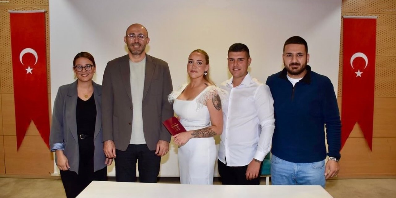 Germencik’te bir yılda 310 çift mutluluğa ‘evet’ dedi