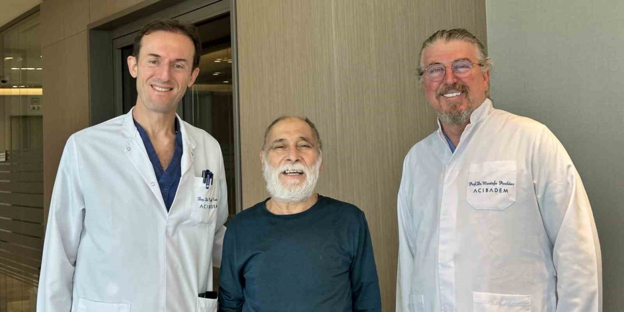 Aort damarı yırtılan Libyalı hasta, İzmir’de kapalı yöntemle tedavi edildi