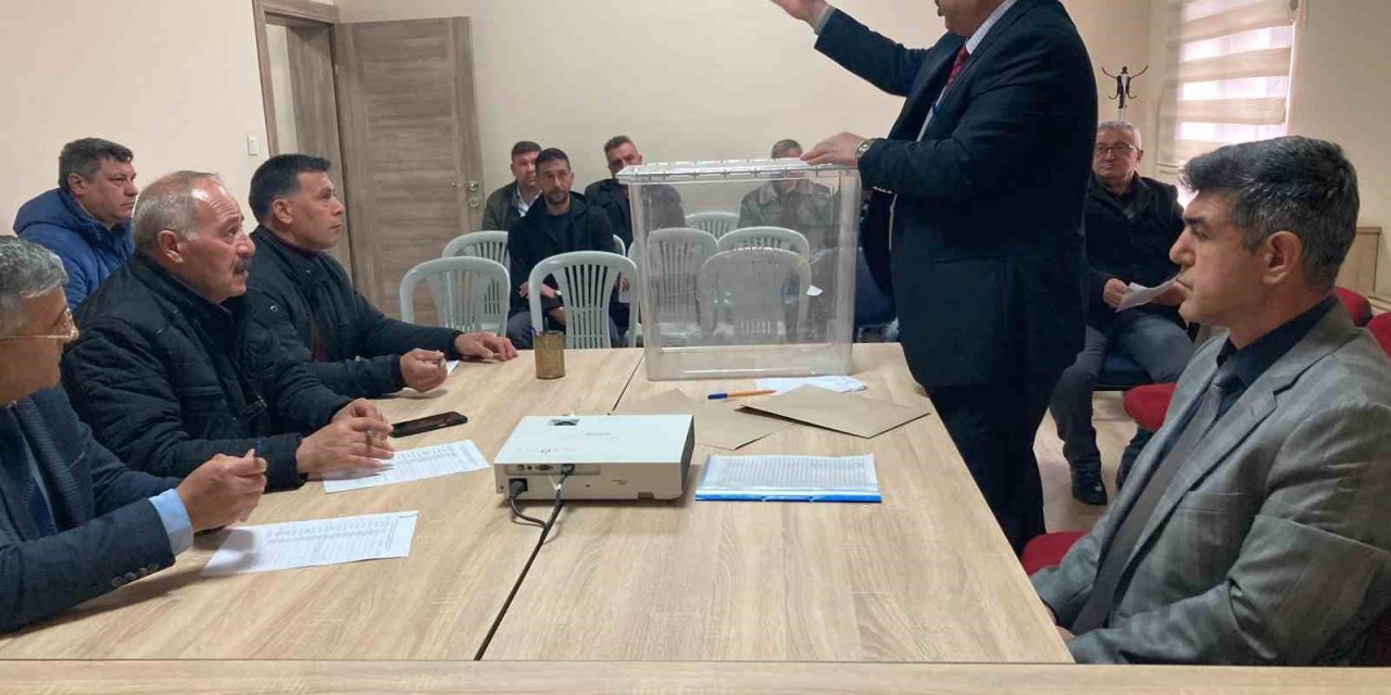 Sultandağı SYDV Mütevelli Heyeti’nin muhtar üyeleri seçildi