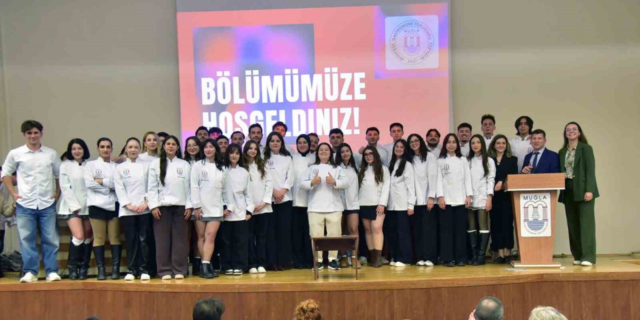 MSKÜ’de bir ilk: Gastronomi öğrencilerine aşçı ceketi giydirildi