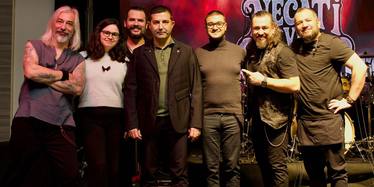 Kuşadası Teoman için tek yürek oldu