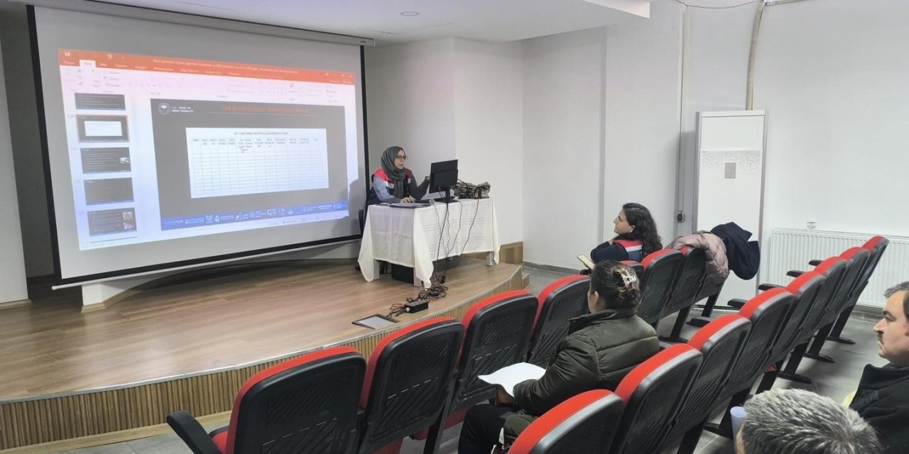 Köşk’te kantin çalışanlarına hijyen eğitimi