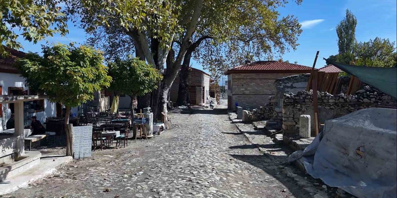Antik kentte Osmanlı Köy Meydanı yeniden hayat buluyor