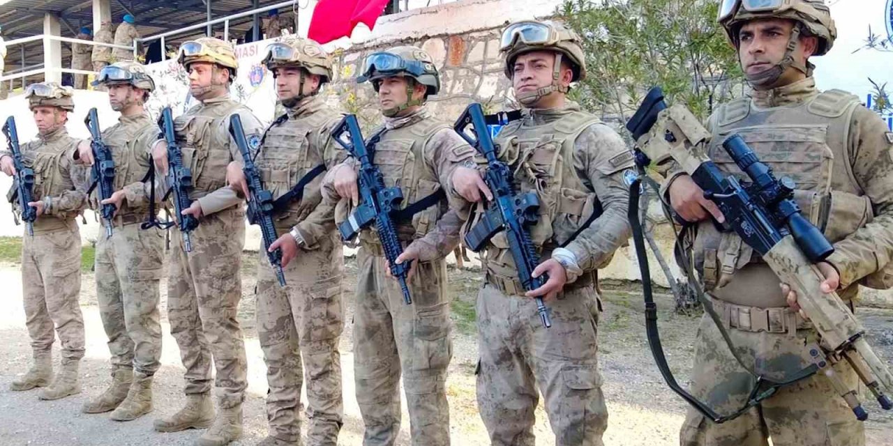 JÖH ve JÖAK birliklerinden hedeflere tam isabet