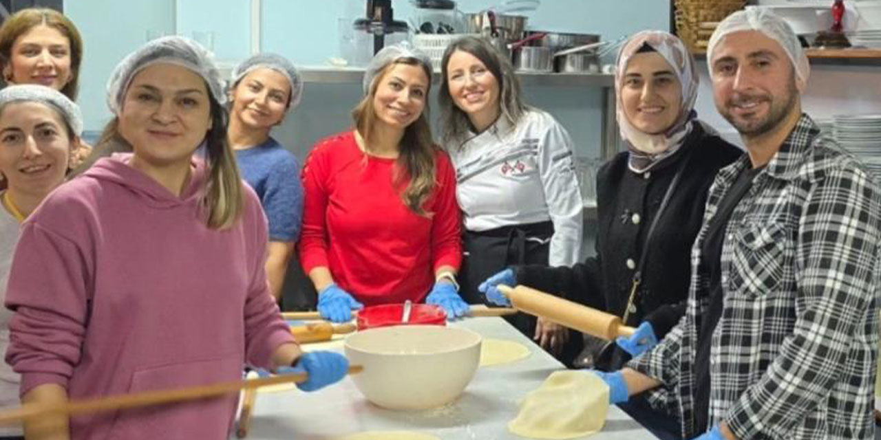 Aydın’da öğretmenler Paşa  Böreği yapmayı öğrendi