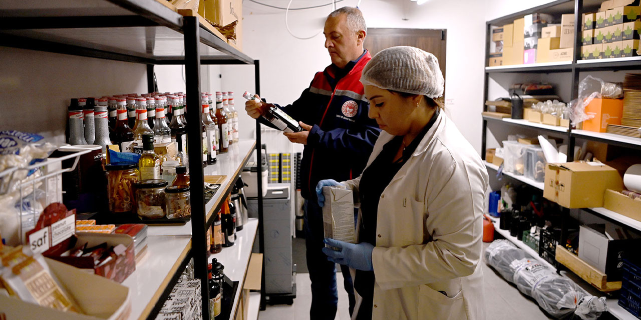 Kuşadası Belediyesi yılbaşı öncesinde hijyen denetimlerini sıklaştırdı