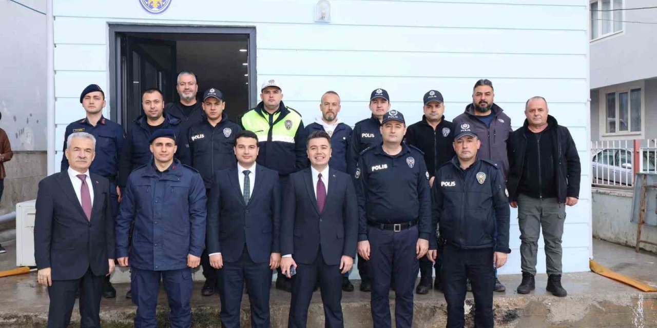 Karacasu’da tayini çıkan savcı ve mal müdürü onuruna veda yemeği