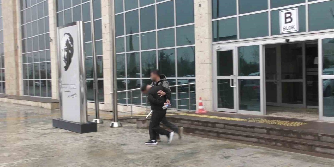 Uşak’ta uyuşturucu operasyonunda 3 kişi tutuklandı