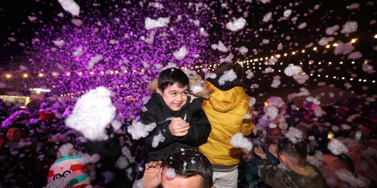 Kış festivalinde eğlence hız kesmeden devam ediyor