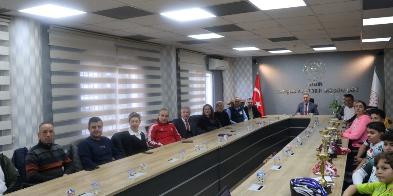 Aydın’da bisikletçilerin sorunları görüşüldü