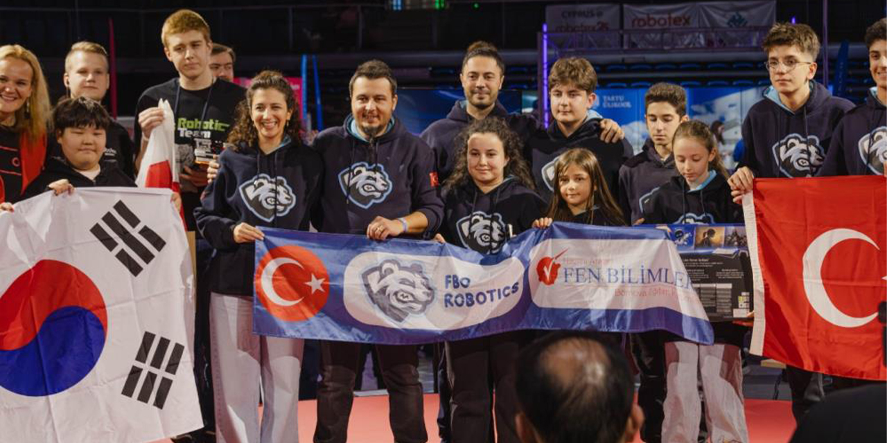 Türk öğrenciler Robotex’te dünya birinciliği kazandı