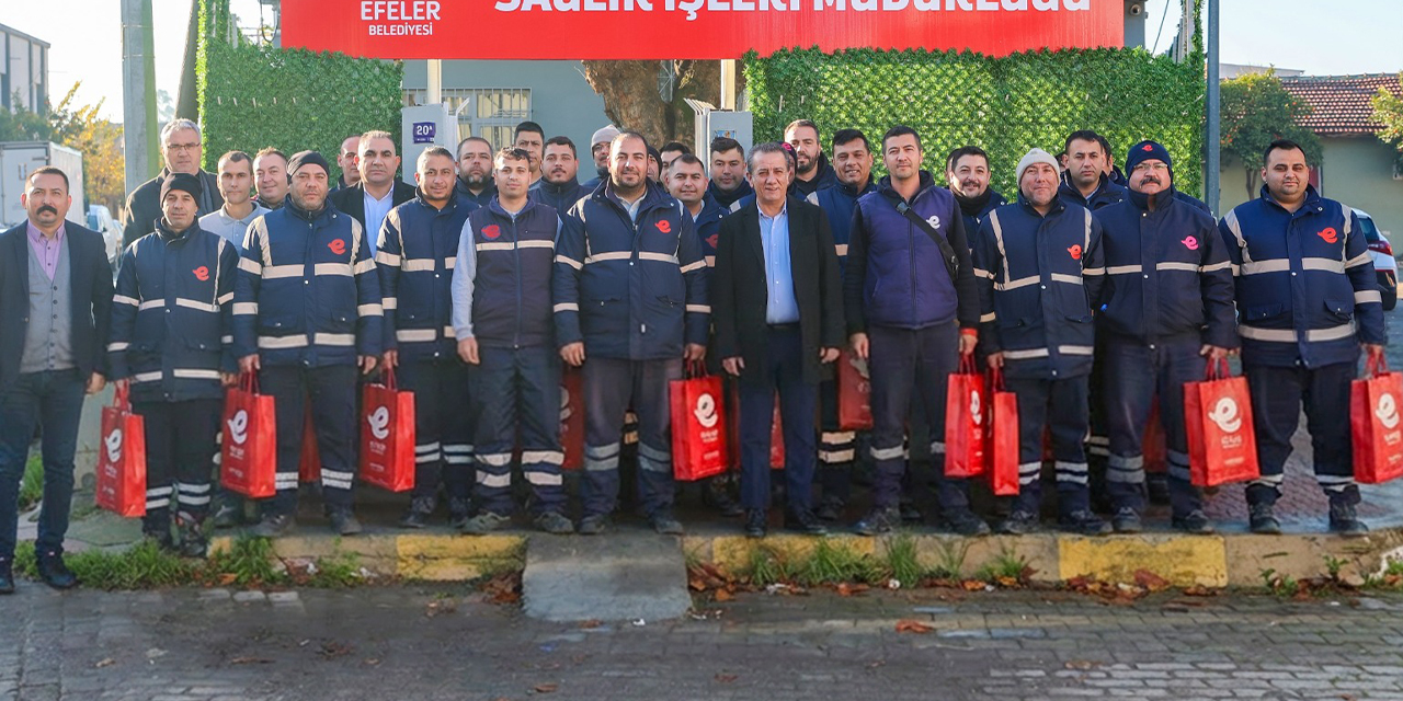 Başkan Yetişkin çalışma arkadaşlarının yeni yılını kutladı