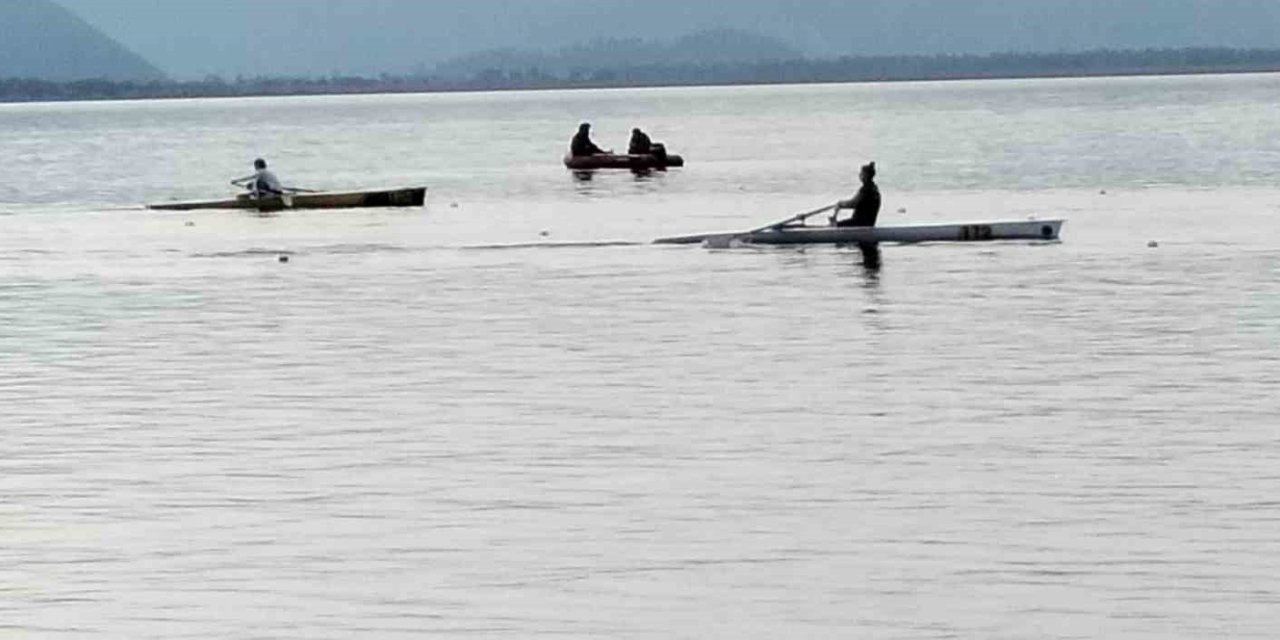Köyceğiz’de Kürek Milli Takımı seçme testi gerçekleştirildi