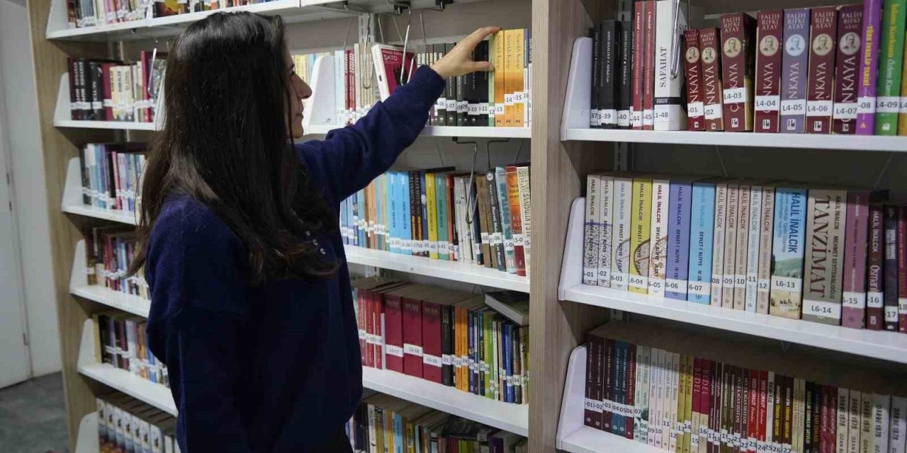 Yunusemre Belediyesinden kitap bağış kampanyası